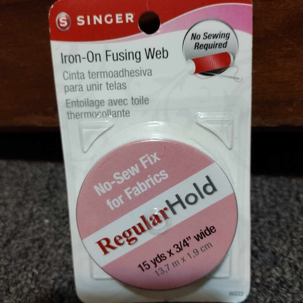 Singer Iron-On Fusing Web 15 Yards By 3/4" Wide